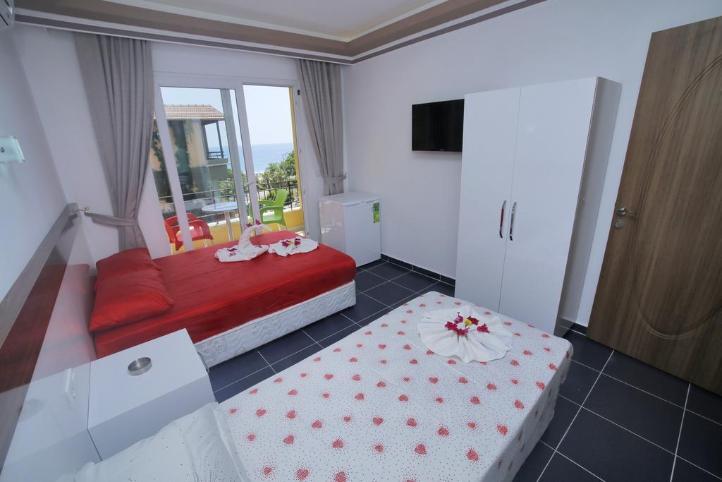 Ustun Apart Pansiyon Alanya Oda fotoğraf